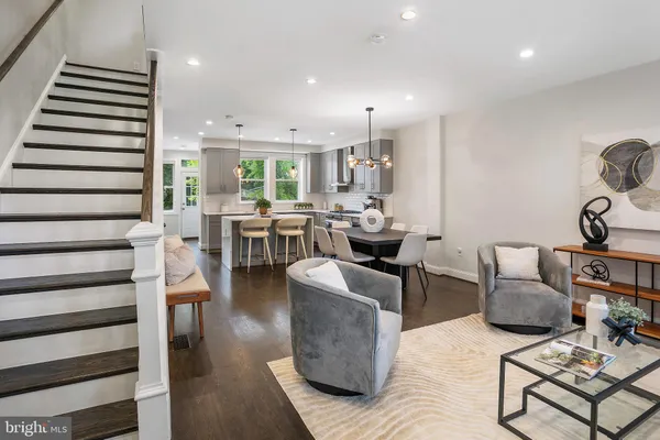 $6,500 | 4023 New Hampshire Avenue Northwest, Washington, DC 20011