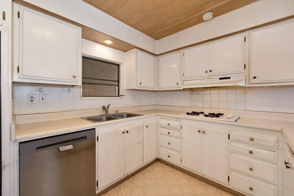 13 Duval Street Citrus Heights, CA 95621 - Photo 17 of 38