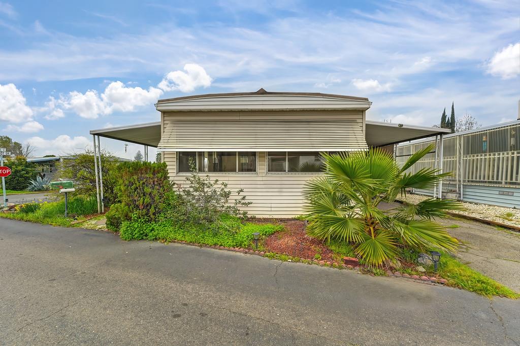 13 Duval Street Citrus Heights, CA 95621 - Photo 5 of 38