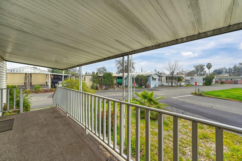 13 Duval Street Citrus Heights, CA 95621 - Photo 8 of 38