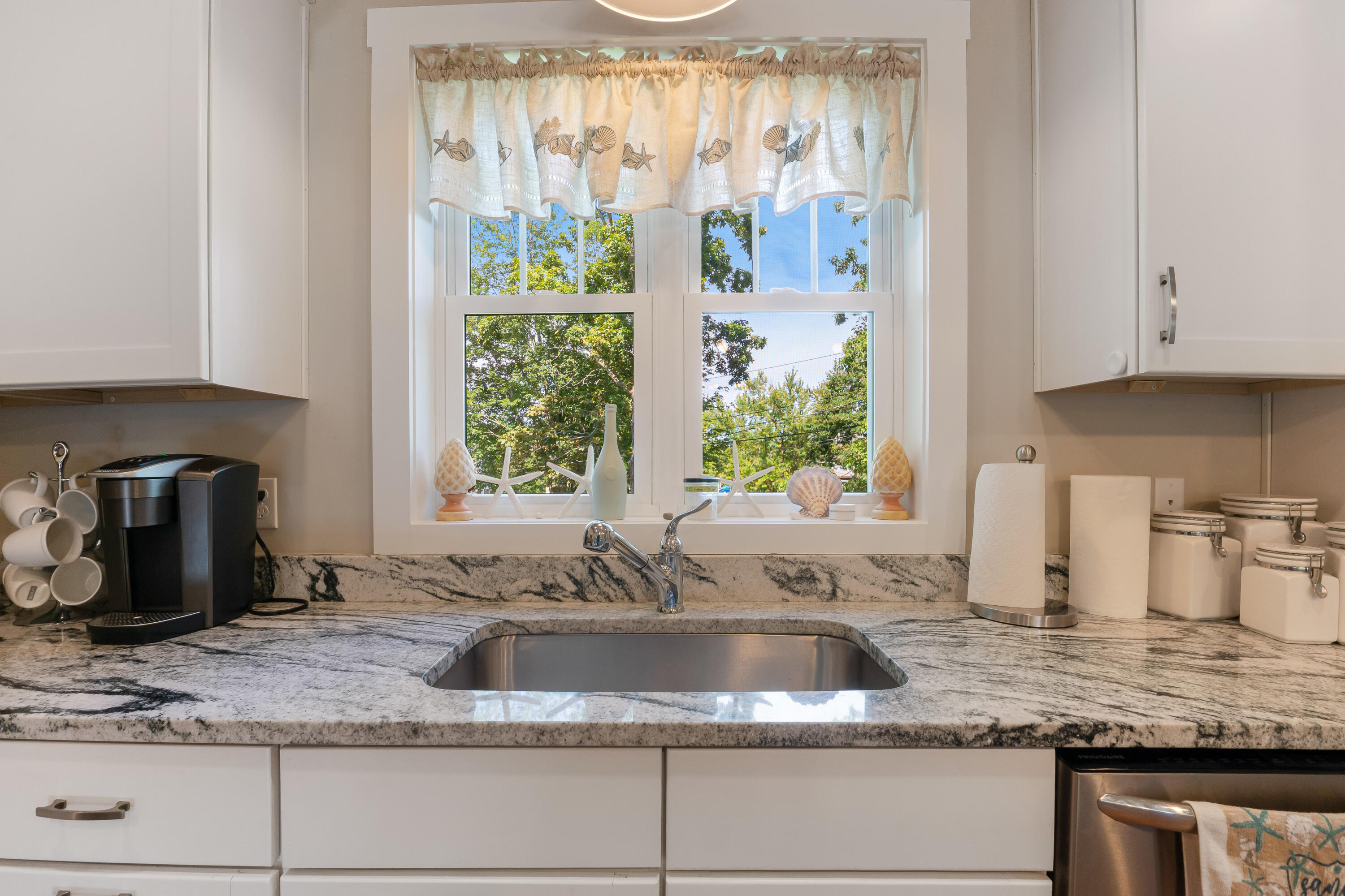 17 Eastern Avenue York, ME 03909 - Photo 21 of 67 17 Eastern Ave, York