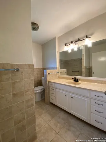 $319,999 | 749 Windrock Drive, Windcrest, TX 78239