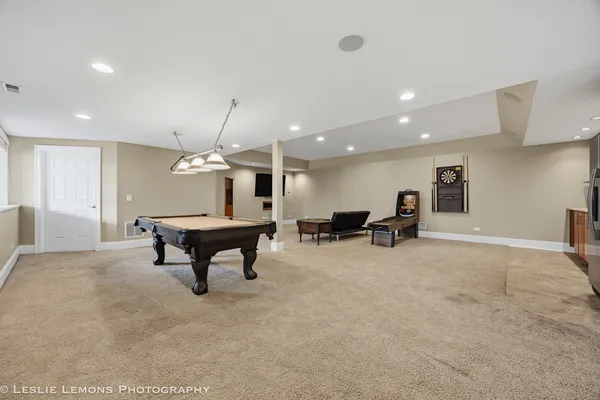 $725,000 | 492 Bond Drive, Batavia, IL 60510