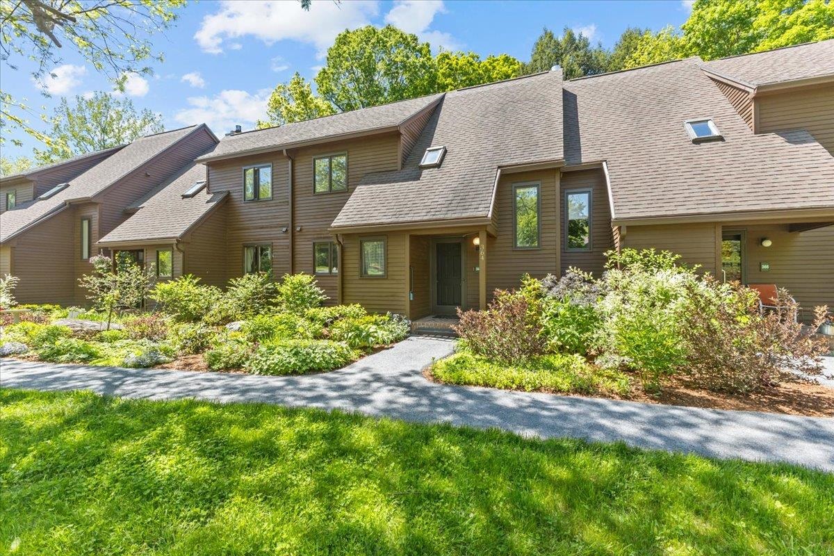364 Acorn Lane Shelburne, VT 05482 - Photo 1 of 51