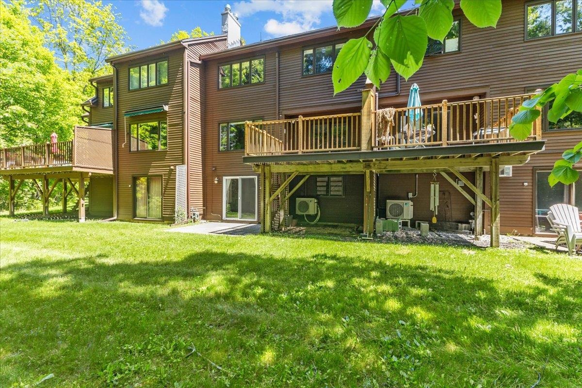 364 Acorn Lane Shelburne, VT 05482 - Photo 36 of 51