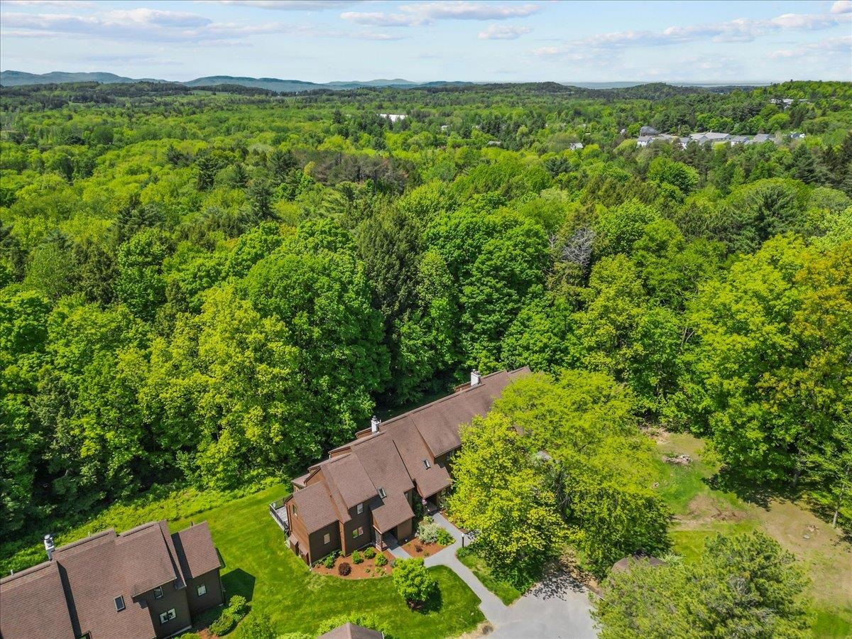364 Acorn Lane Shelburne, VT 05482 - Photo 37 of 51