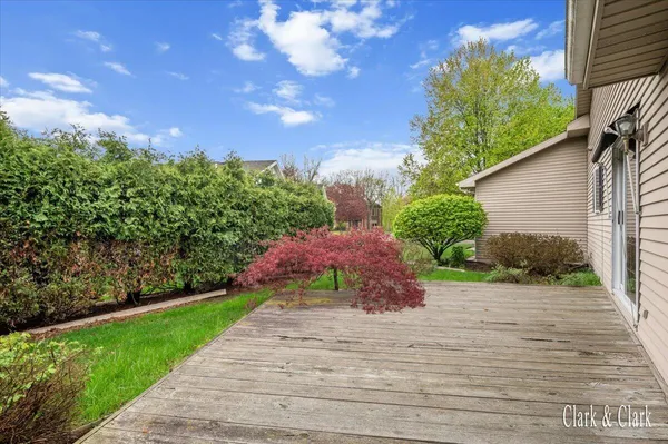 $459,900 | 2220 Mission Hills Drive Southeast, Grand Rapids, MI 49546