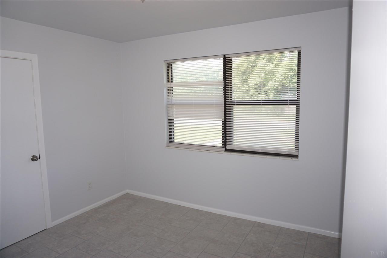 909 East Montclair Road Pensacola, FL 32505 - Photo 14 of 27 Gallery Image 14