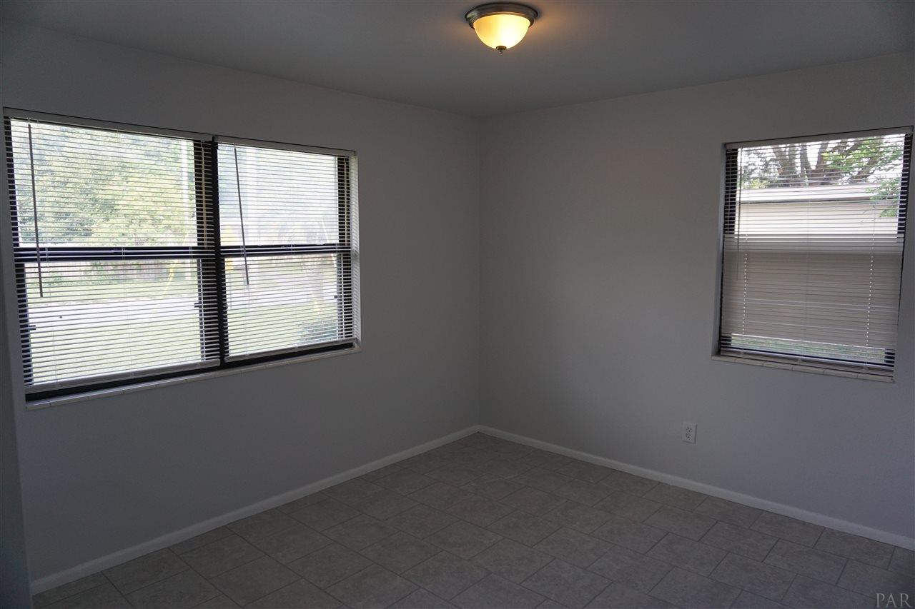 909 East Montclair Road Pensacola, FL 32505 - Photo 20 of 27 Gallery Image 20