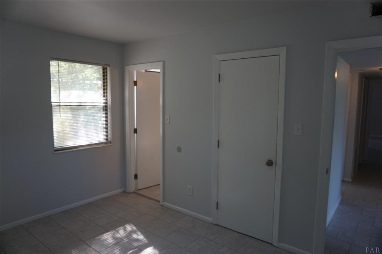 909 East Montclair Road Pensacola, FL 32505 - Photo 26 of 27 Gallery Image 26