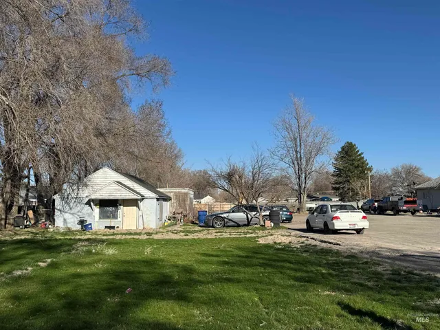 $359,000 | 244 Locust Street, Twin Falls, ID 83301