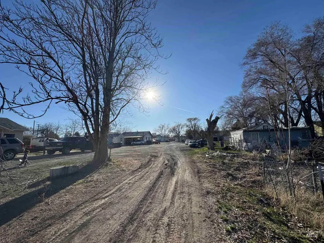 $359,000 | 244 Locust Street, Twin Falls, ID 83301