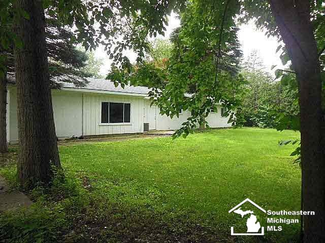 1148 West Dean Road Temperance, MI 48182 - Photo 3 of 21