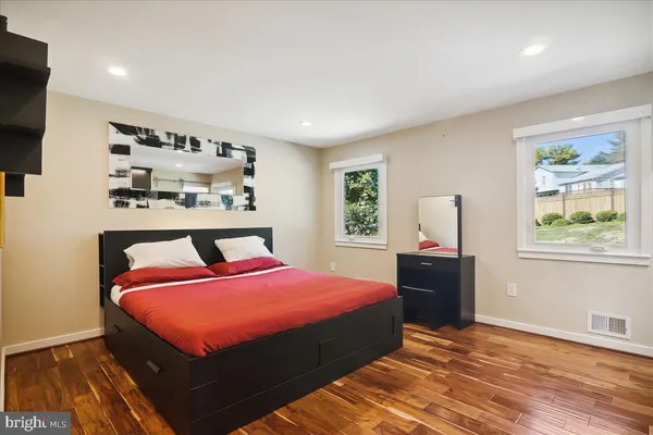 $760,000 | 15208 Bunchberry Court, North Potomac, MD 20878