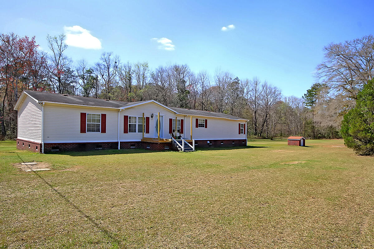 107 Sullivans Landing Road Ridgeville, SC 29472 - Photo 1 of 35 CREM_107 Sullivans Landing_006