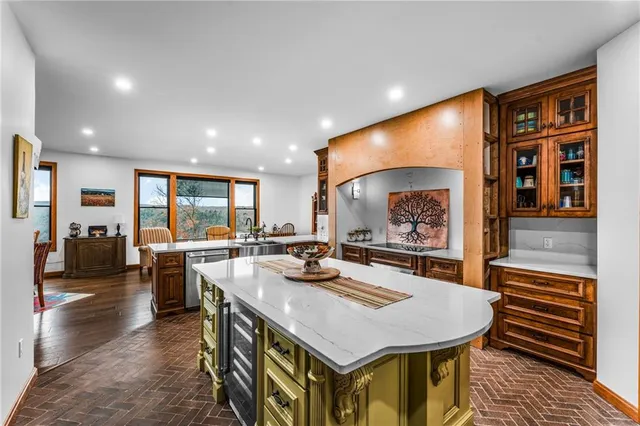 $1,475,000 | 365 South Penn Road, Franklin, PA 16323