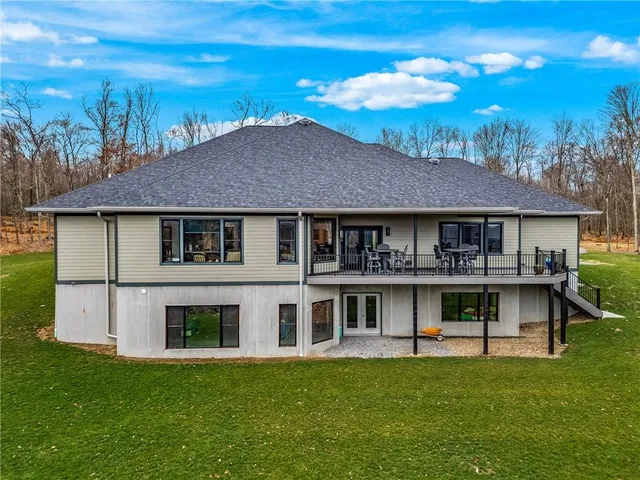 $1,475,000 | 365 South Penn Road, Franklin, PA 16323