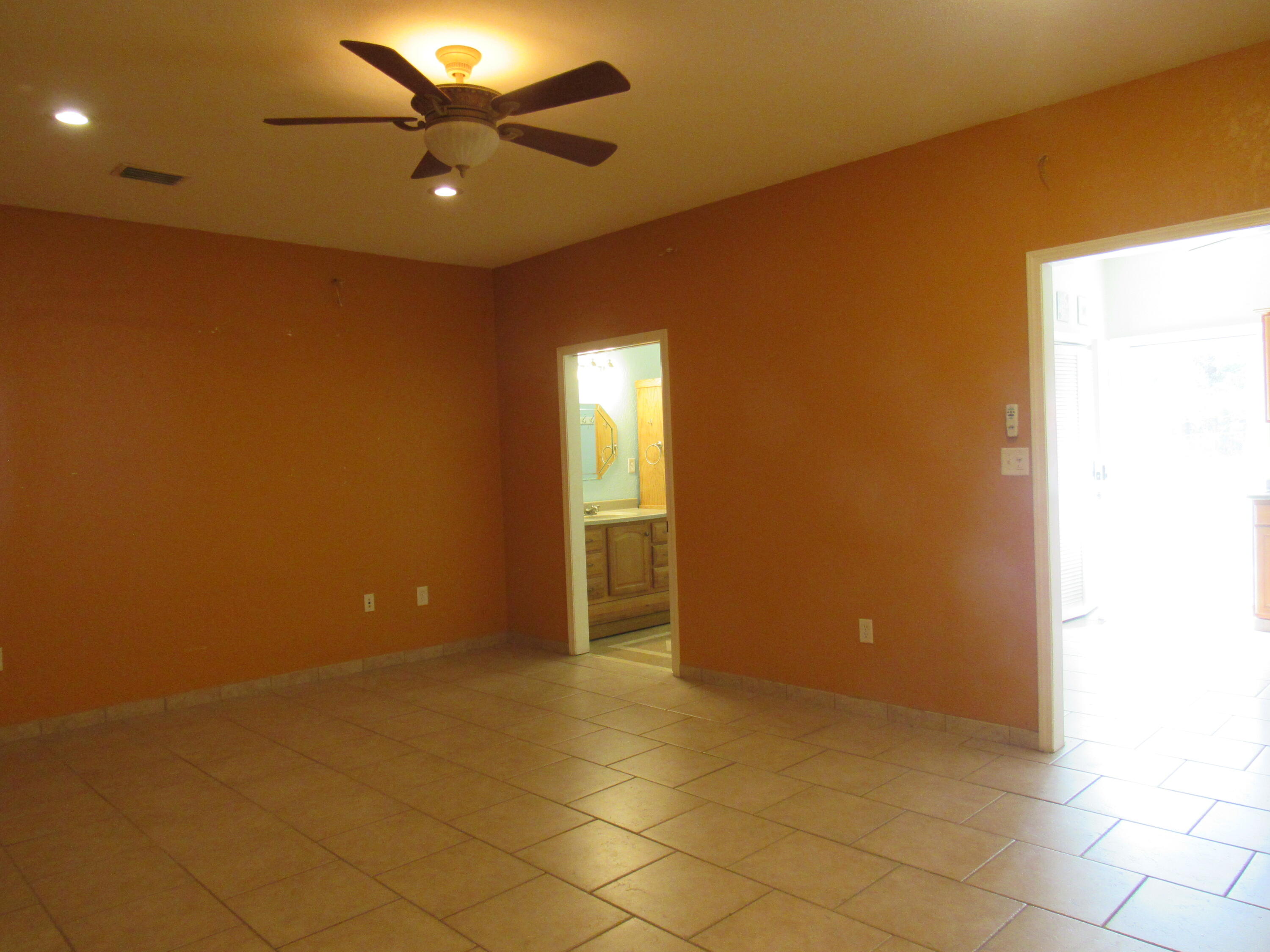 82 Palmetto Street Freeport, FL 32439 - Photo 28 of 55 a view of an empty room