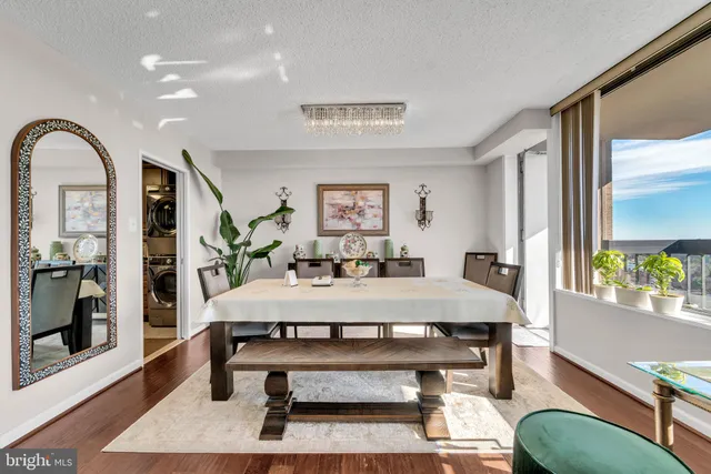 $415,000 | 3705 South George Mason Drive, Unit 1714S, Falls Church, VA 22041