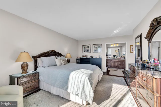 $415,000 | 3705 South George Mason Drive, Unit 1714S, Falls Church, VA 22041