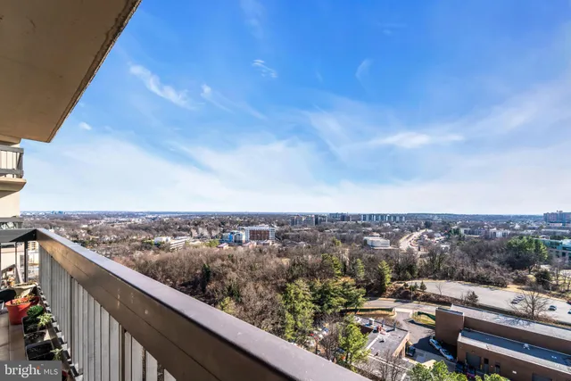 $415,000 | 3705 South George Mason Drive, Unit 1714S, Falls Church, VA 22041