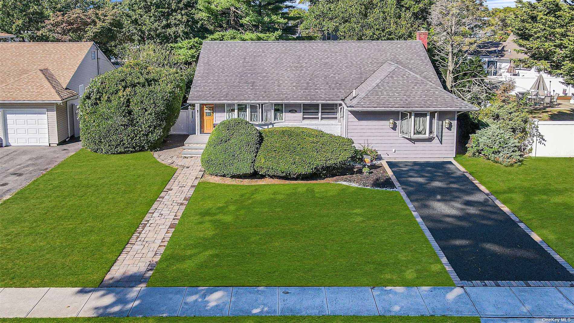 1236 Holly Road Wantagh, NY 11793 - Photo 1 of 1 Gallery Image 1