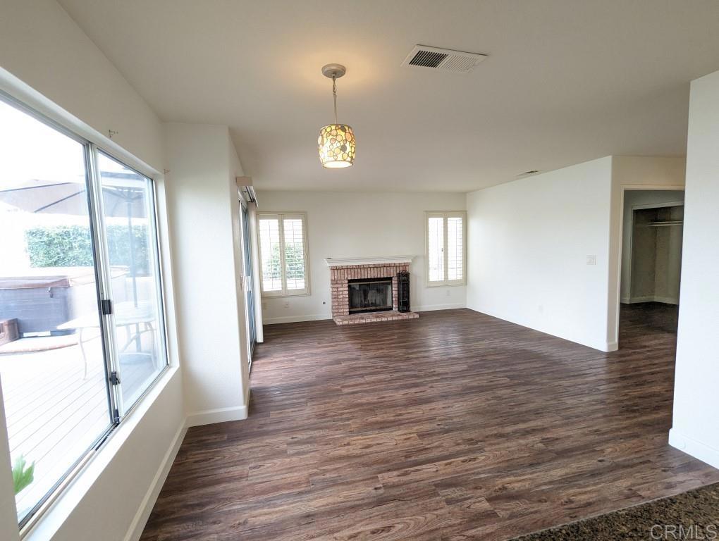 649 Montage Road Oceanside, CA 92057 - Photo 6 of 28