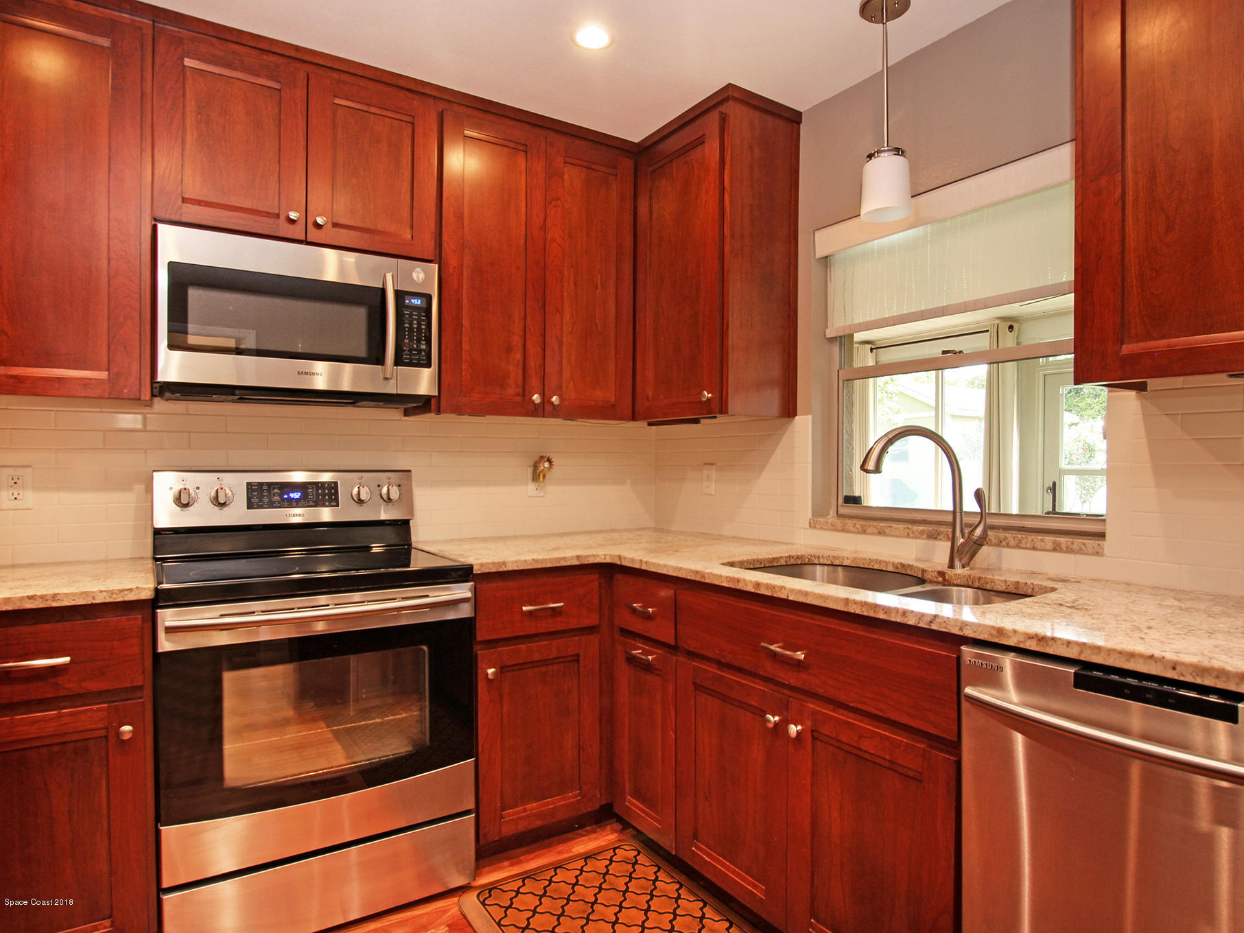 260 Edgevale Road Southeast, Unit 10 Palm Bay, FL 32909 - Photo 5 of 19 IMG_0170-1