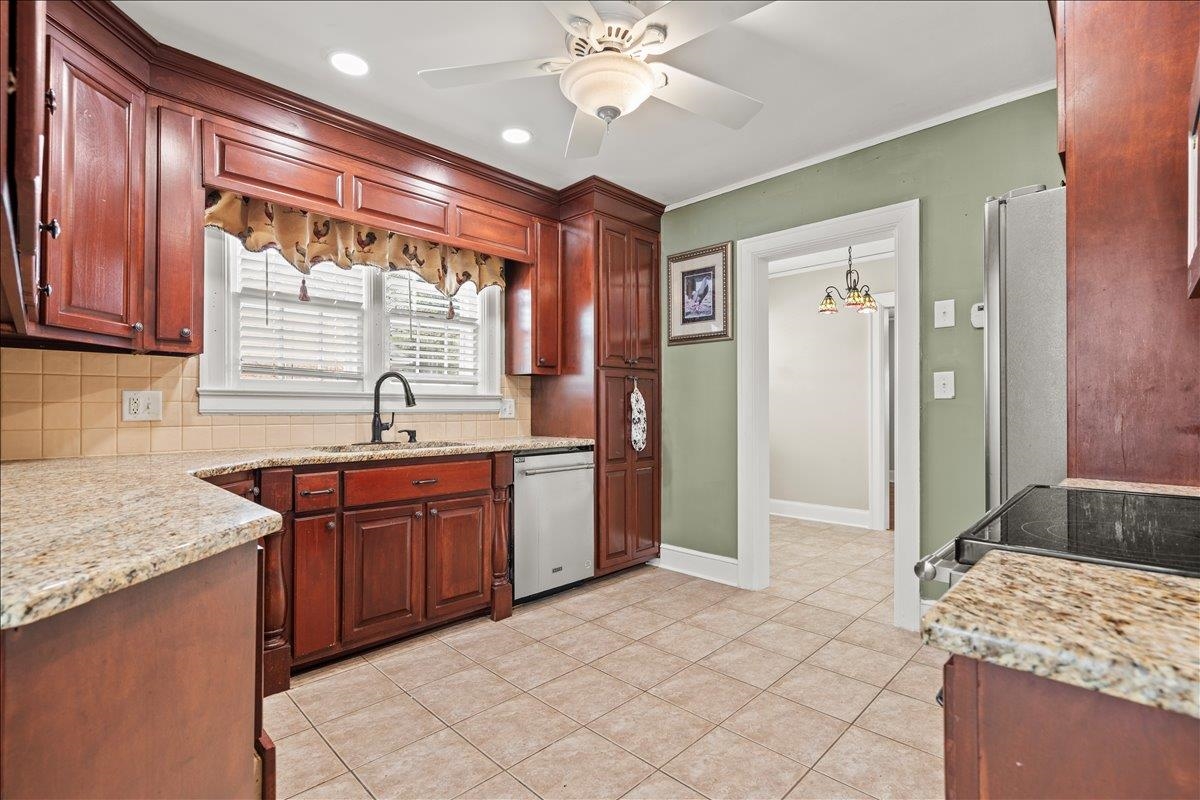 1001 North Main Street Marion, SC 29571 - Photo 29 of 51