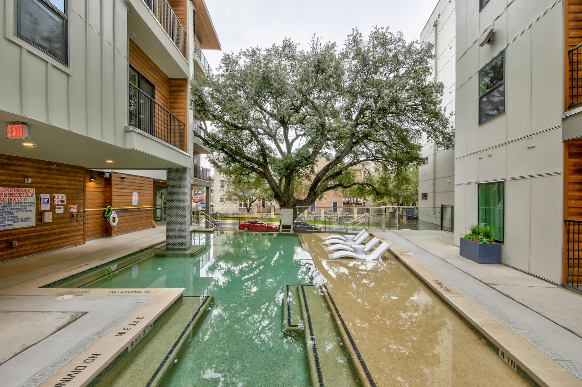2500 Longview Street, Unit 501 Austin, TX 78705 - Photo 20 of 21 a view of a house with a yard