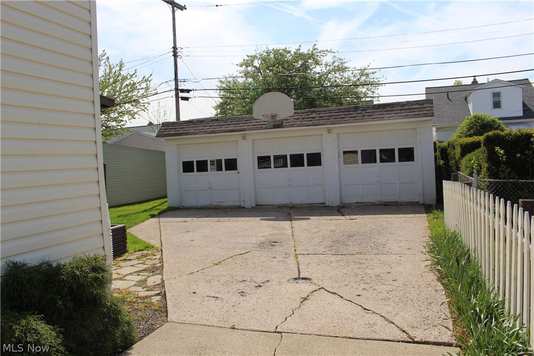 6108 Kelsey Road Parma, OH 44129 - Photo 29 of 30 Gallery Image 29