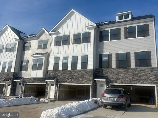 415 Ensemble Way Frederick, MD 21701 - Photo 2 of 33