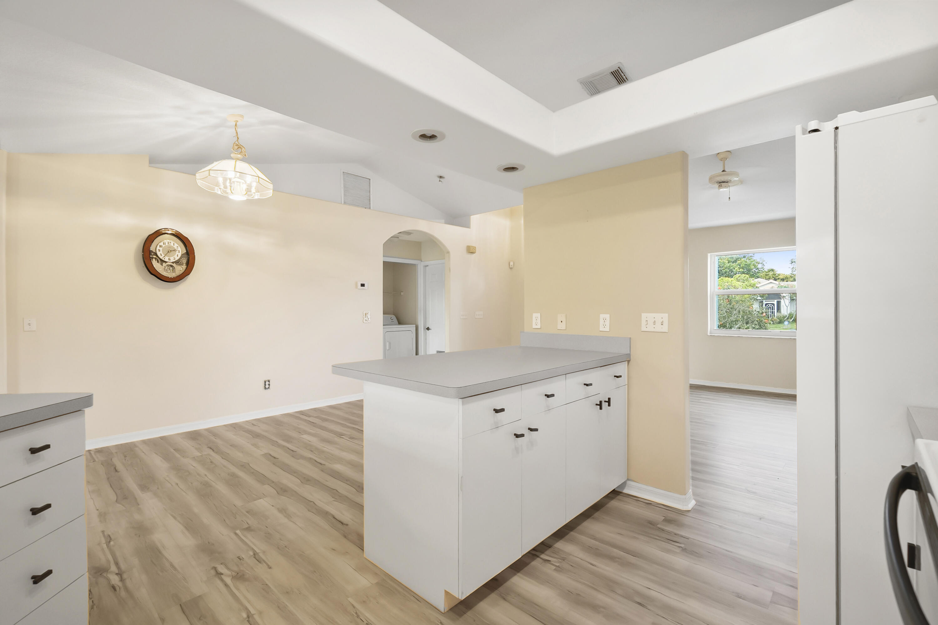 3048 Southeast Wake Road Port St. Lucie, FL 34984 - Photo 11 of 31 dsc07050