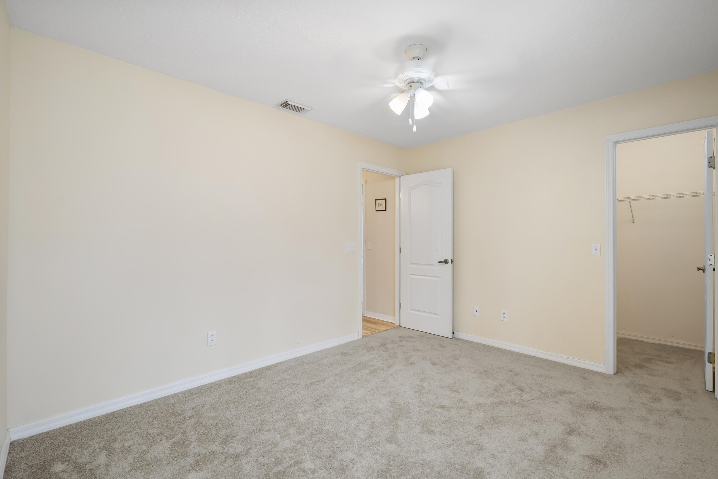 3048 Southeast Wake Road Port St. Lucie, FL 34984 - Photo 15 of 31 dsc06990