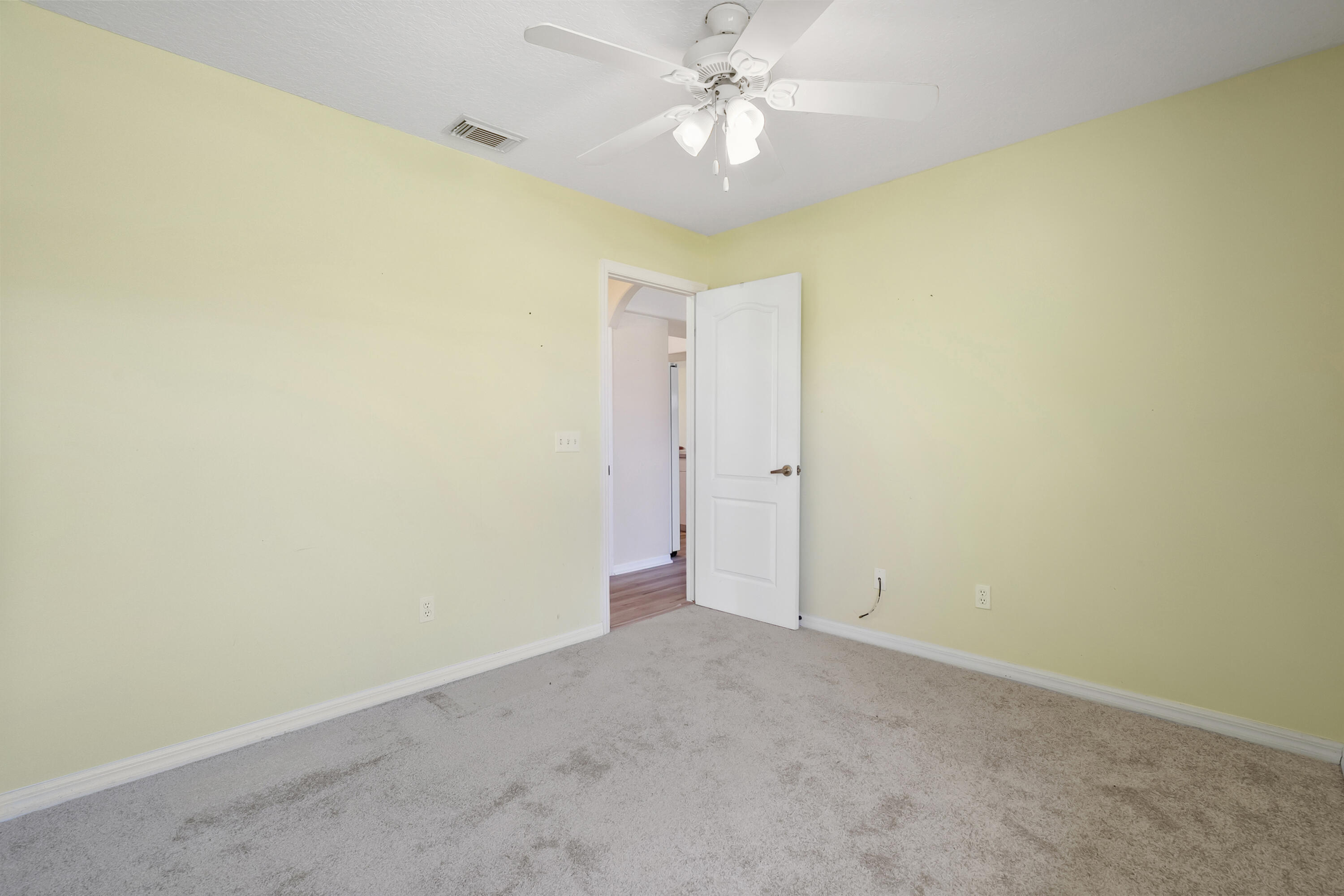 3048 Southeast Wake Road Port St. Lucie, FL 34984 - Photo 16 of 31 dsc06985