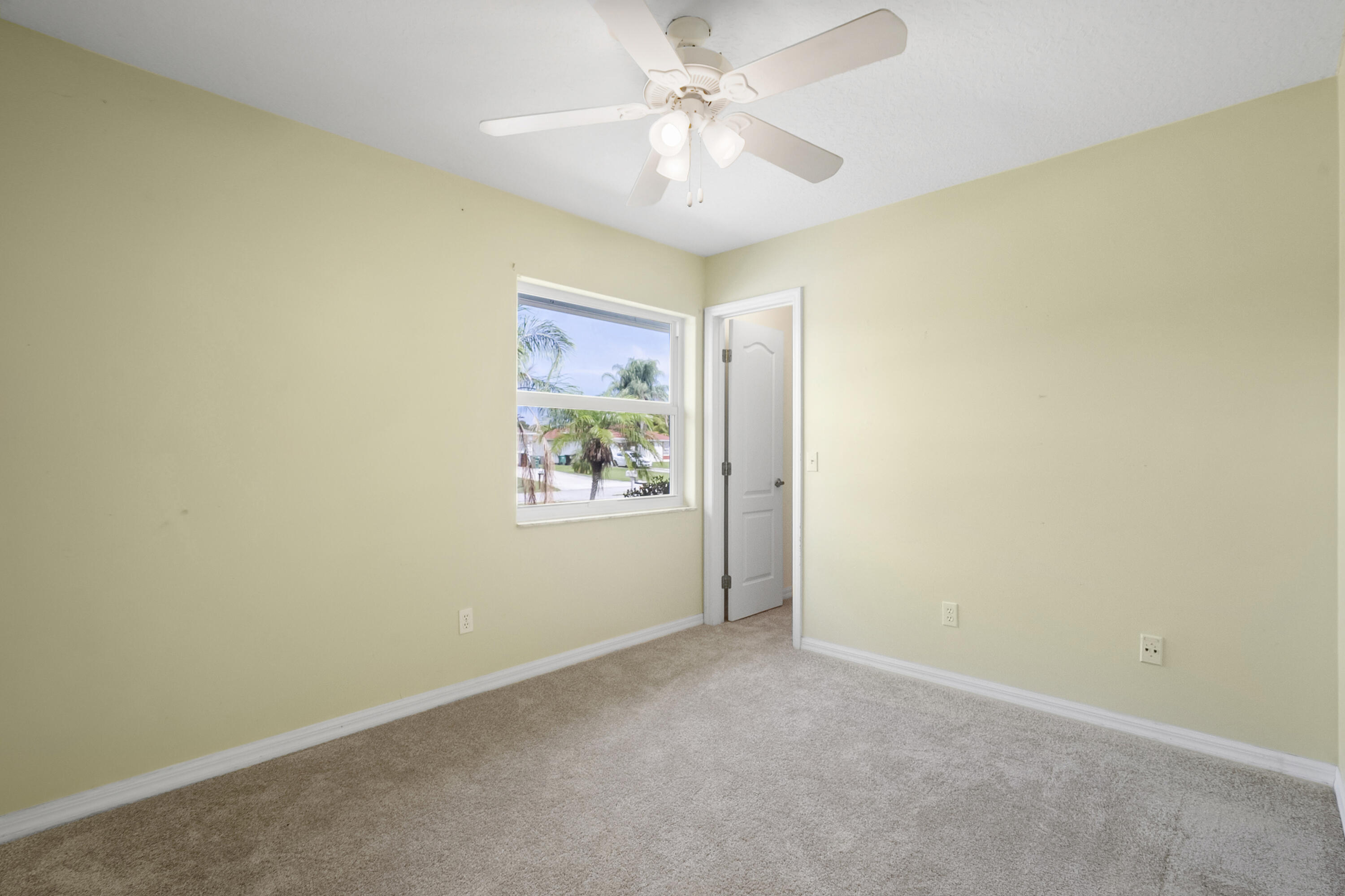 3048 Southeast Wake Road Port St. Lucie, FL 34984 - Photo 17 of 31 dsc06980