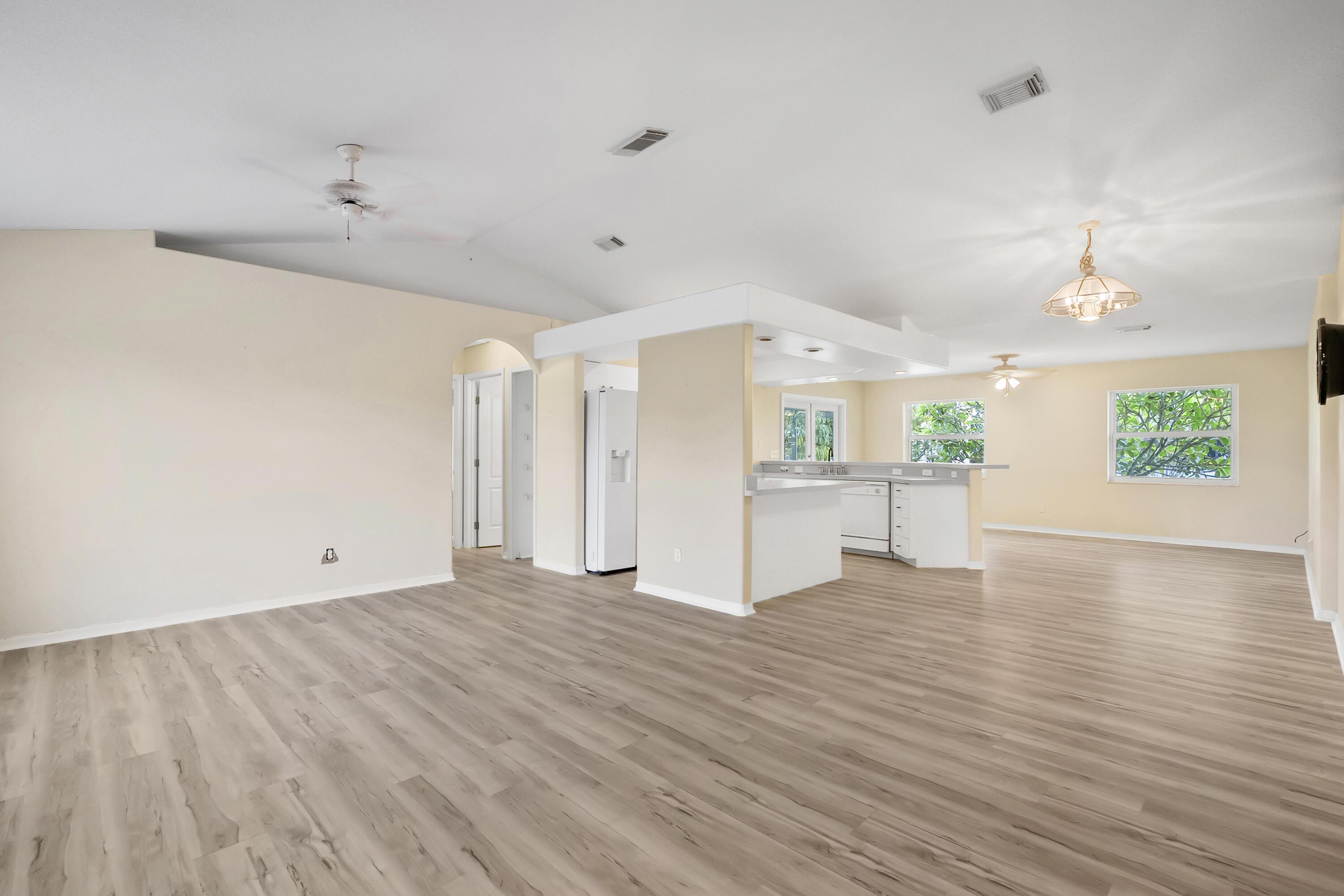 3048 Southeast Wake Road Port St. Lucie, FL 34984 - Photo 5 of 31 dsc07010
