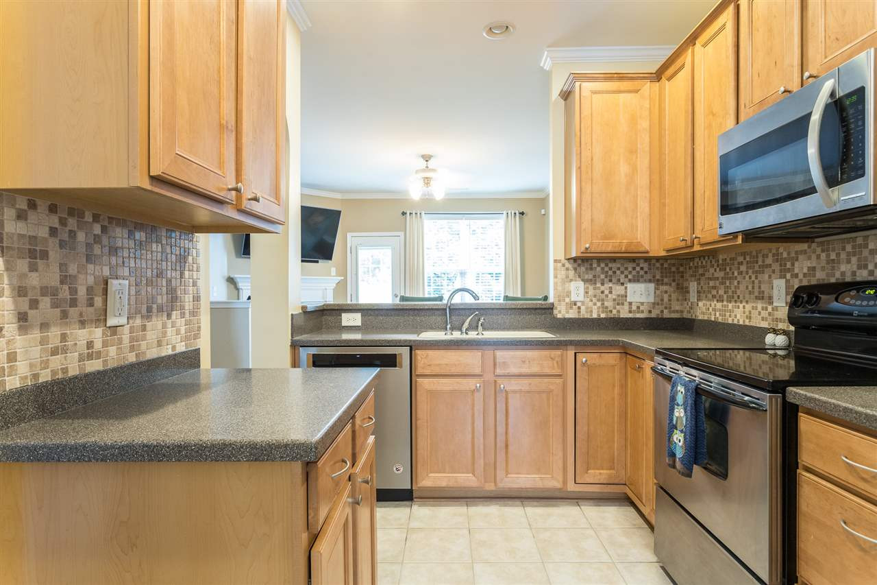 Great Kitchen with New SS Appliances
