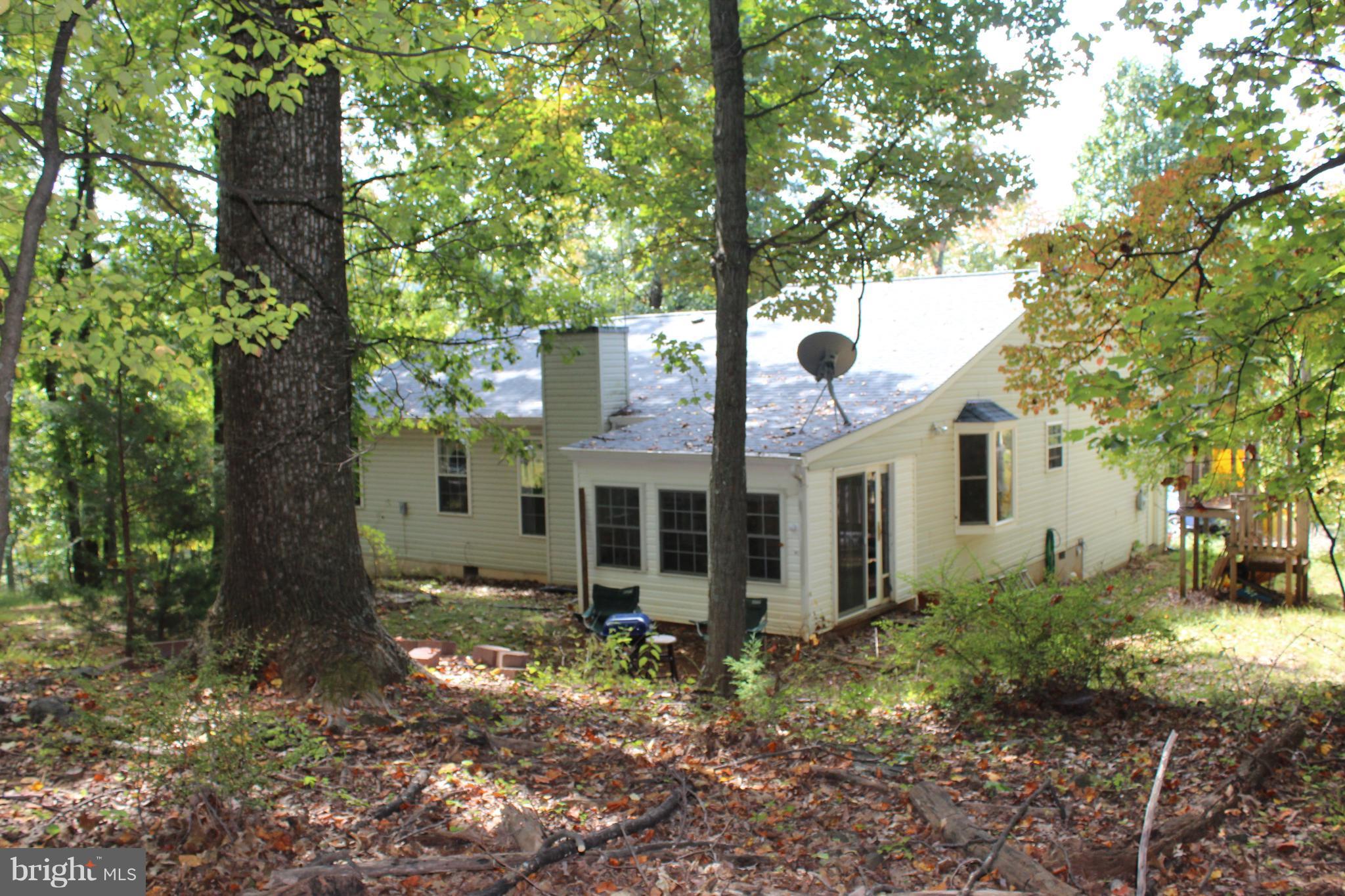 197 Greenfield Road Front Royal, VA 22630 - Photo 5 of 29 Exterior (Rear)
