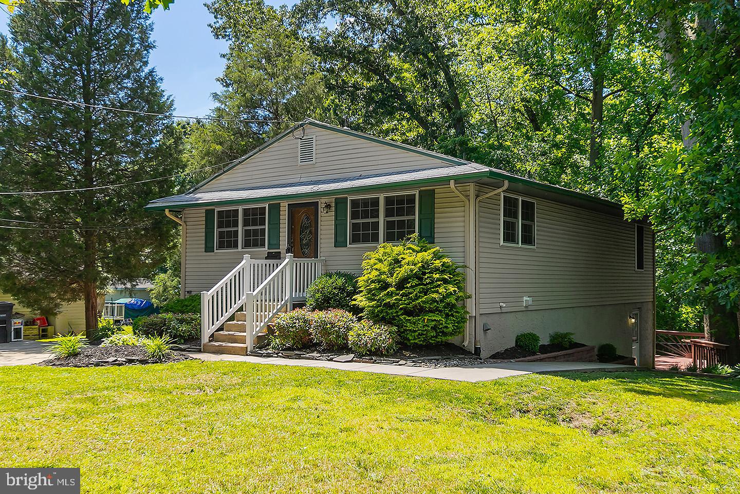 738 Ridge Drive Mantua, NJ 08051 - Photo 3 of 21 Gallery Image 3