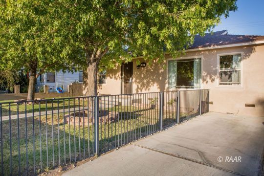304 North Balsam Street Ridgecrest, CA 93555 - Photo 2 of 31 Gallery Image 2
