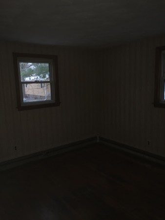 22 Clover Road Holbrook, MA 02343 - Photo 8 of 11
