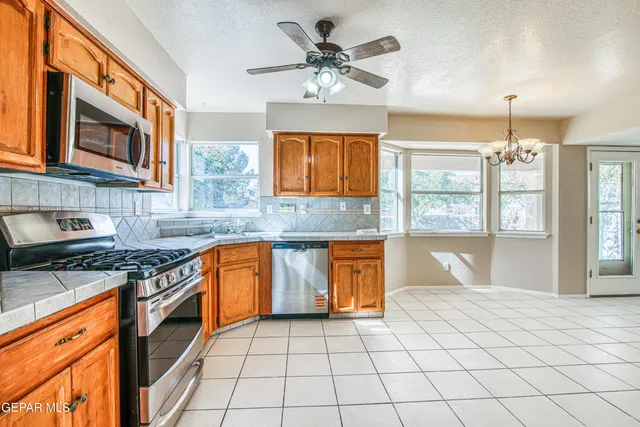 $289,000 | 1557 Plaza Verde Drive, El Paso, TX 79912