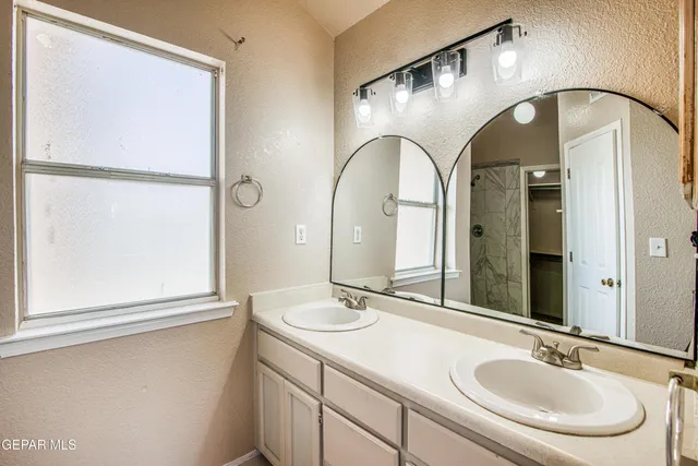 $289,000 | 1557 Plaza Verde Drive, El Paso, TX 79912