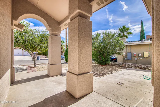 $289,000 | 1557 Plaza Verde Drive, El Paso, TX 79912