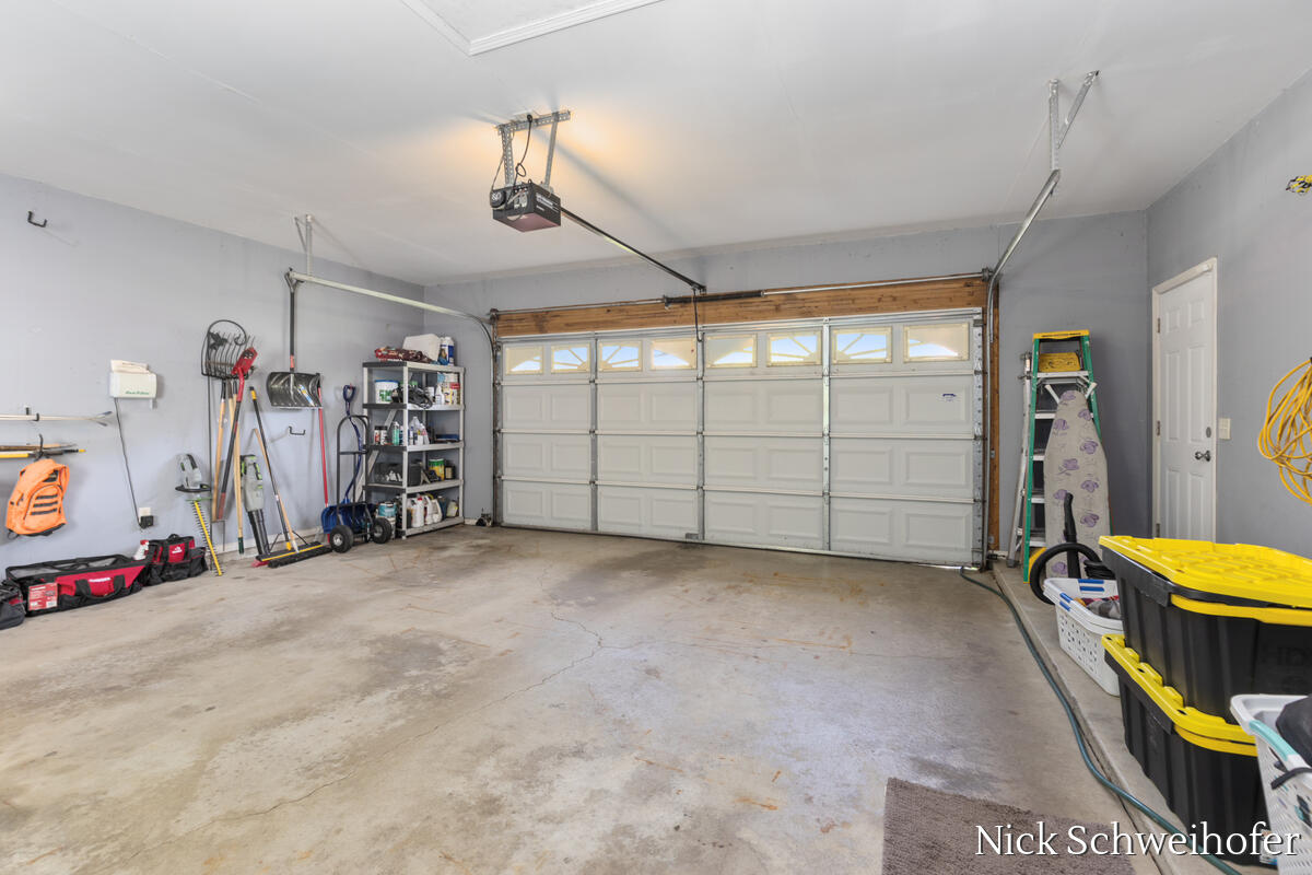 11220 Oakgrove Road Grand Haven, MI 49417 - Photo 39 of 58 11220-Oak-Grove_039