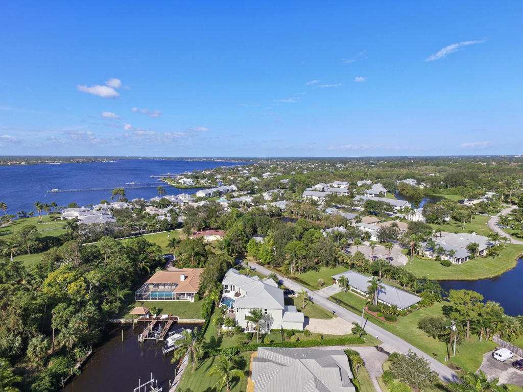 1964 Northwest Pine Tree Lane Stuart, FL 34994 - Photo 2 of 26 REMODELED