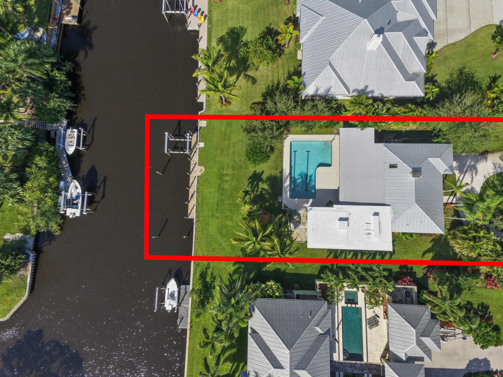 1964 Northwest Pine Tree Lane Stuart, FL 34994 - Photo 7 of 26 20180110014407102290000000-o