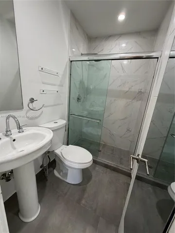 $1,750 | 3051 Southwest 27th Lane, Unit 3, Miami, FL 33133