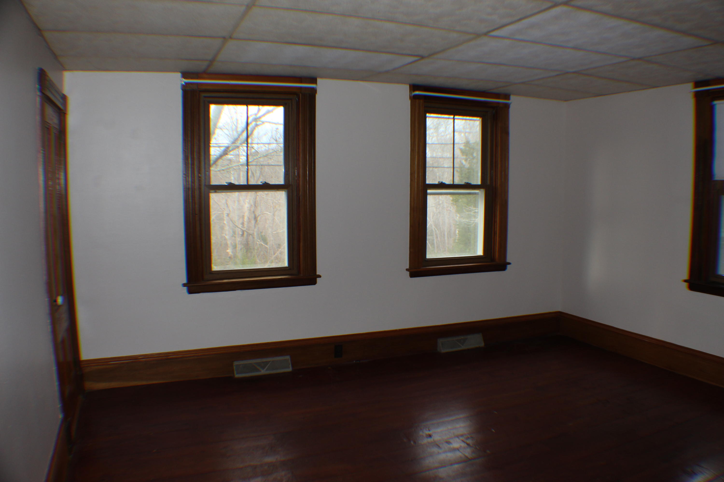 8 Great Neck Road Wareham, MA 02558 - Photo 4 of 32 IMG_2326